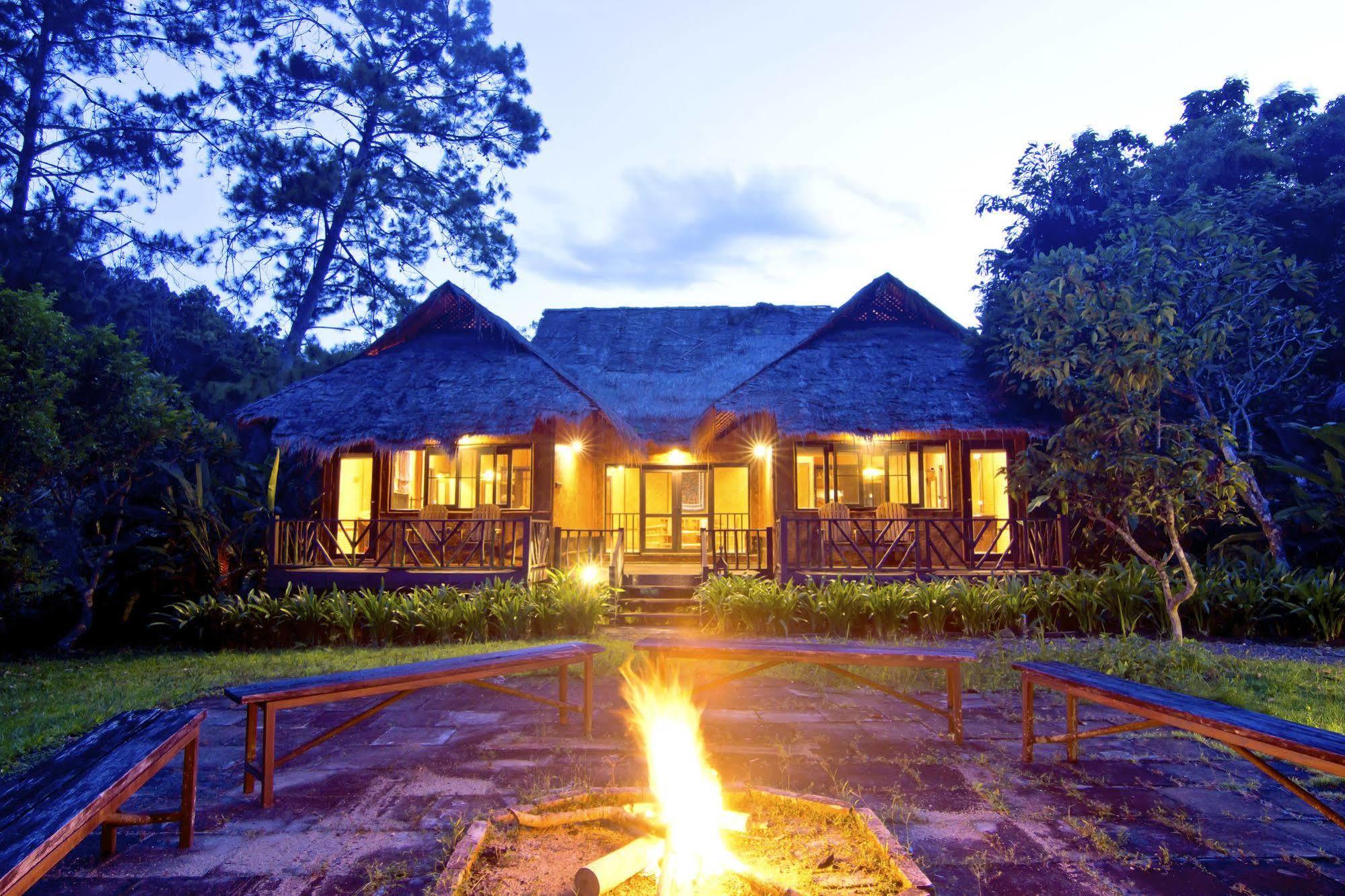 Hmong Hilltribe Lodge Мерім Екстер'єр фото